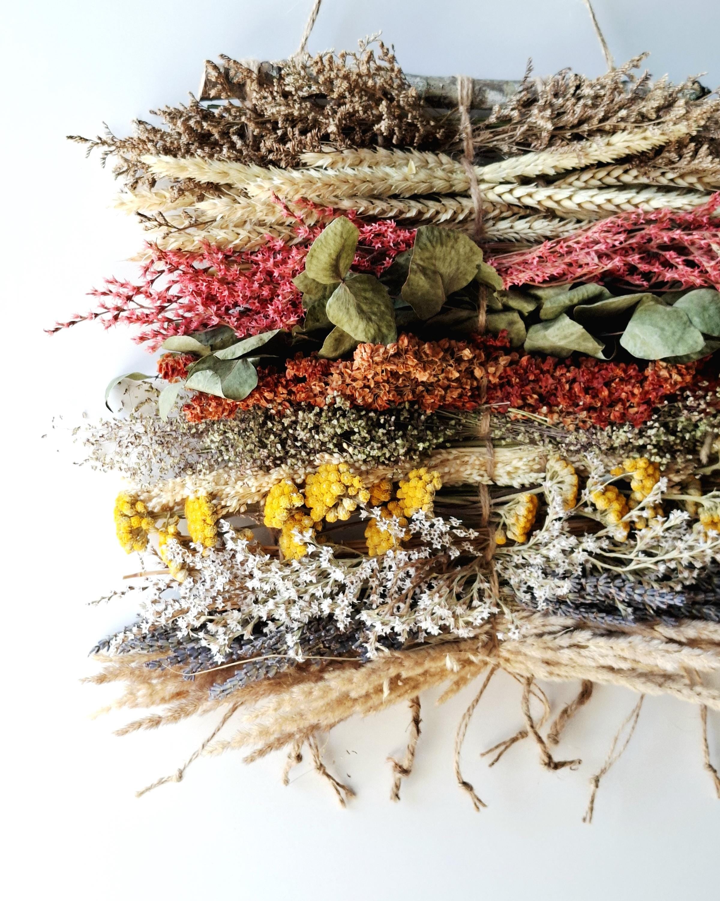 Dried Flower Wall Hanging, Boho Wall Decor, Natural Floral Wall Art, Rustic Home Decor, Handmade Wall Panel, Botanical Wall Hanging