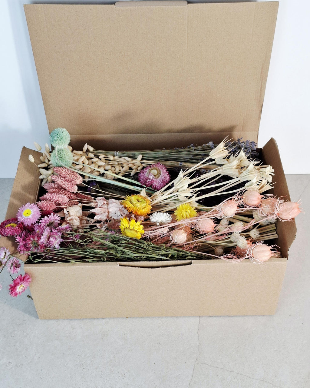 Dried Flower Box, DIY Dried Flower Box, Floral Craft Kit, Dried Flower Kit, Florist Supplies, Dried Flower Mix