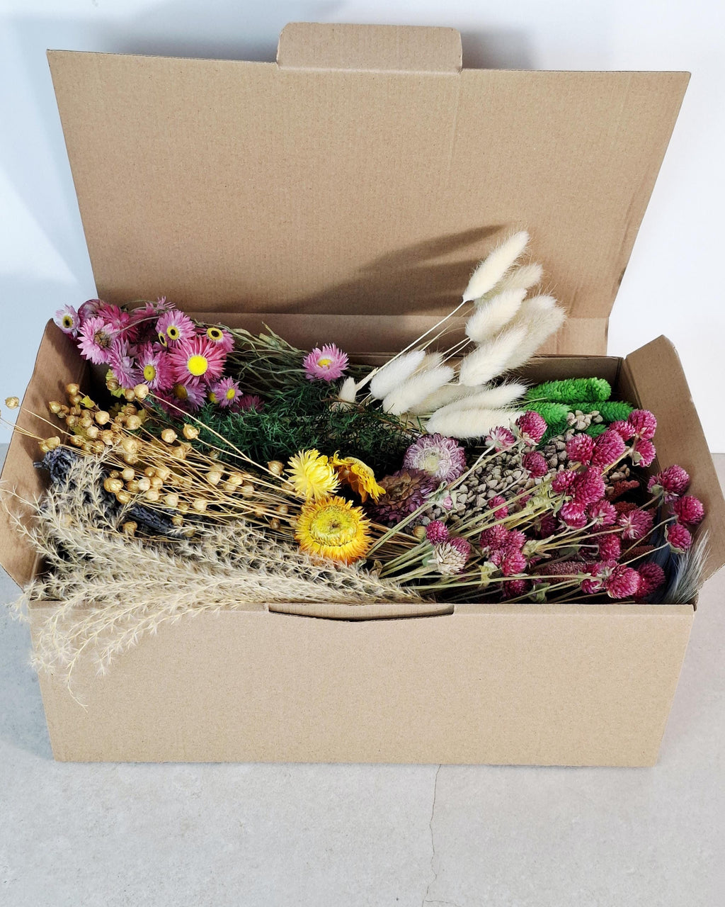 Dried Flower Box, DIY Dried Flower Box, Floral Craft Kit, Florist Supplies, Dried Flower Mix, Dried Flowers for Crafts