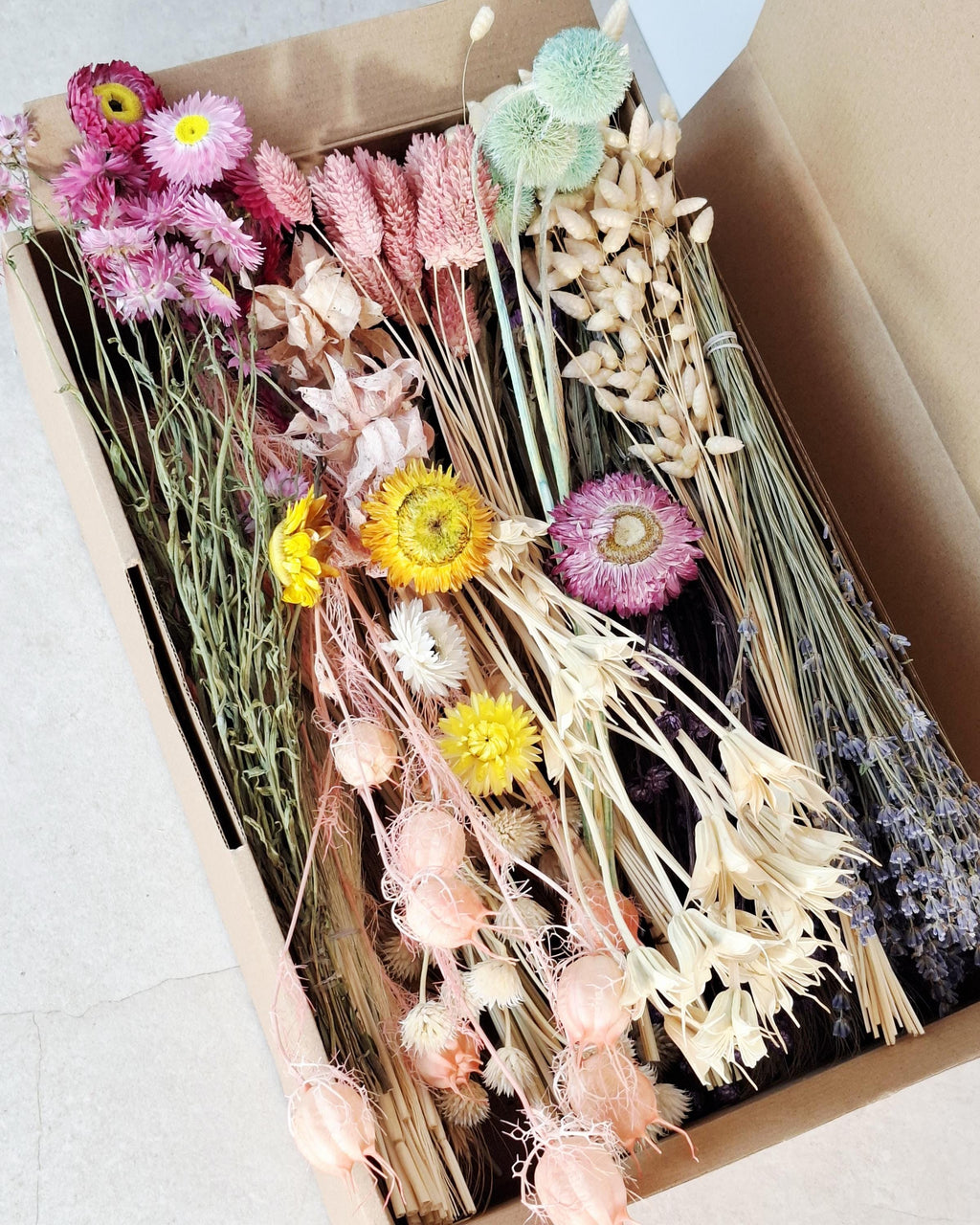 Dried Flower Box, DIY Dried Flower Box, Floral Craft Kit, Dried Flower Kit, Florist Supplies, Dried Flower Mix