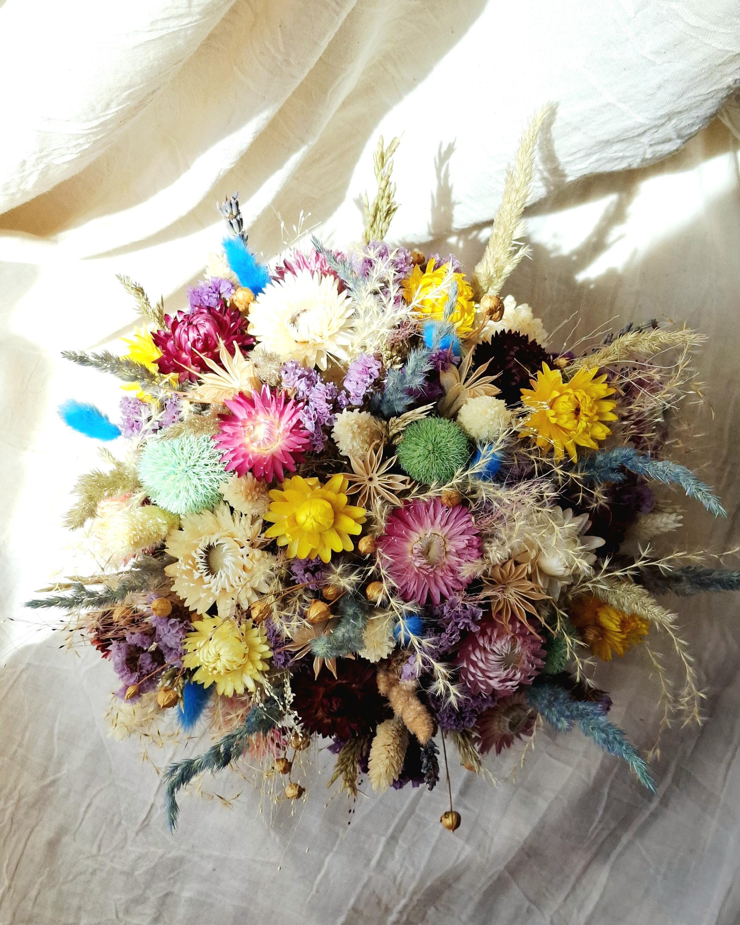 Colorful Dried Flower Basket, Preserved Floral Arrangement, Botanical Centerpiece, Modern Home Decor
