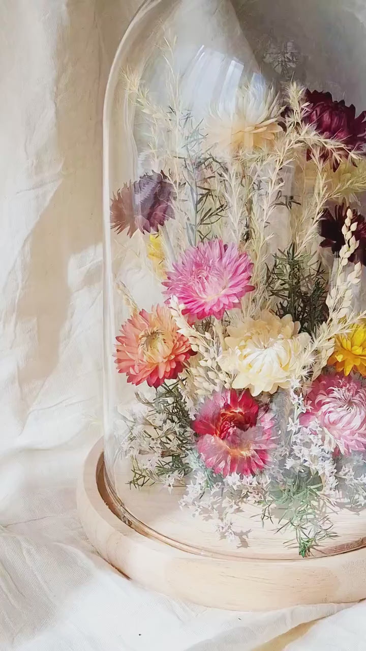 Dried Flower Glass Dome, Preserved Flower Arrangement, Botanical Decor, Cottagecore Home Decor, Glass Cloche Display, Unique Floral Gift