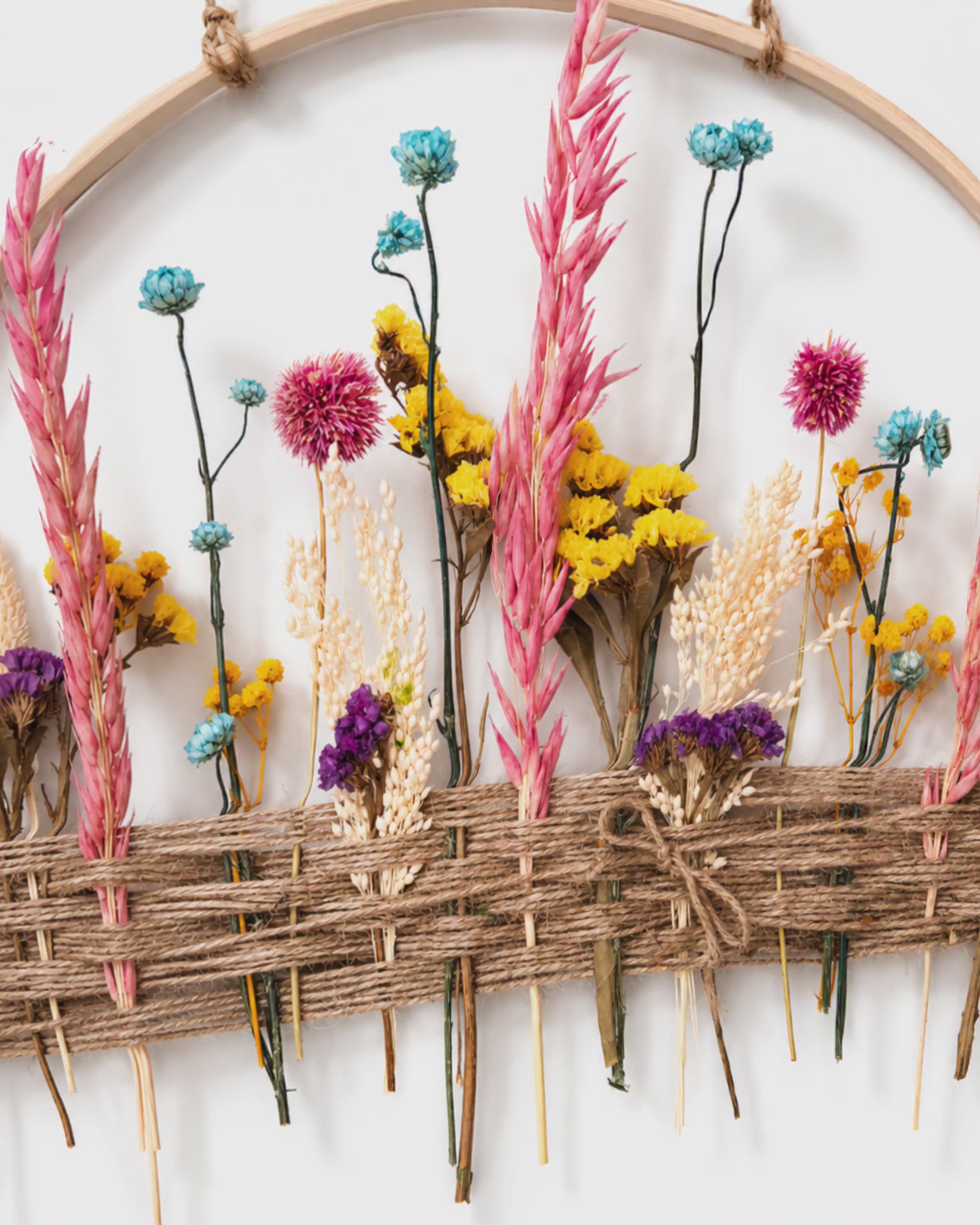Dried Flower Wall Decor